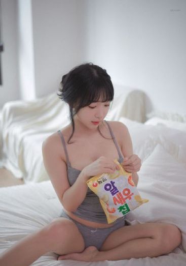 美女脱内衣在线观看_电视剧在线观看